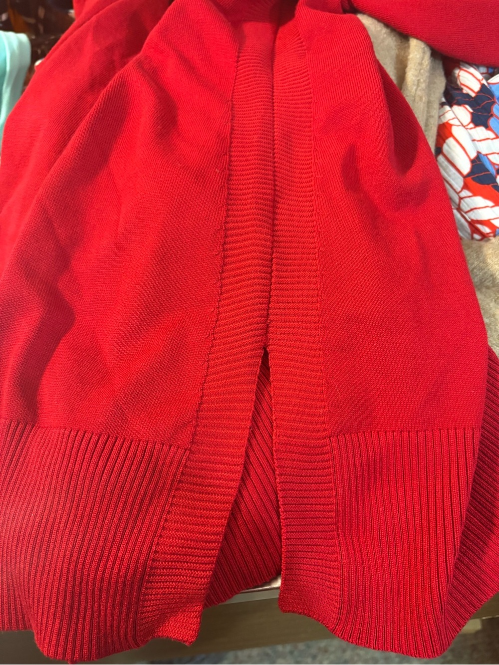 Cable & Gauge sweater women's 1X red long-sleeve black embellishments pullover - Picture 11 of 16